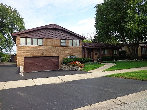 2nd image of 5128 Weber Ln