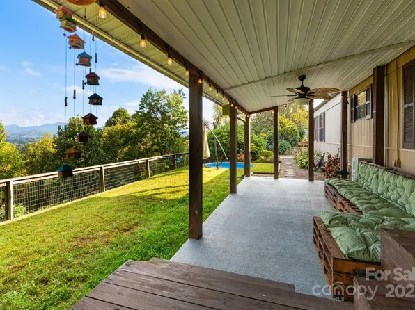 178 Keith Dr, Canton, NC 28716