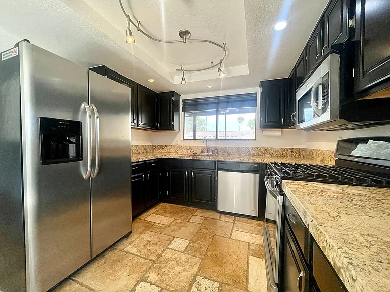 67765 Ovante Rd — Photo 9