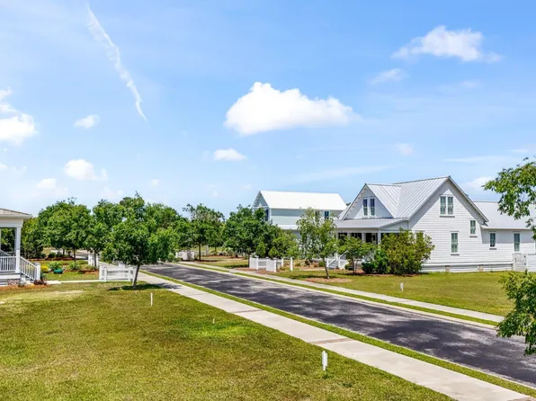 98 Boathouse Rd Lot 25, Oriental, NC 28571