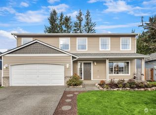 24024 SE 261st Pl, Maple Valley, WA 98038