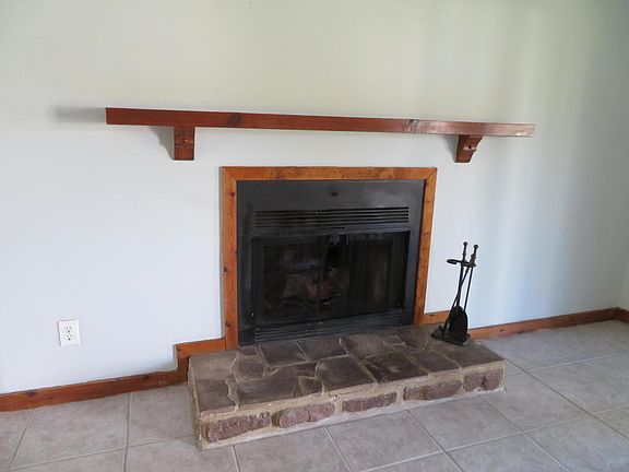 5th image of 255 Eckert St SE