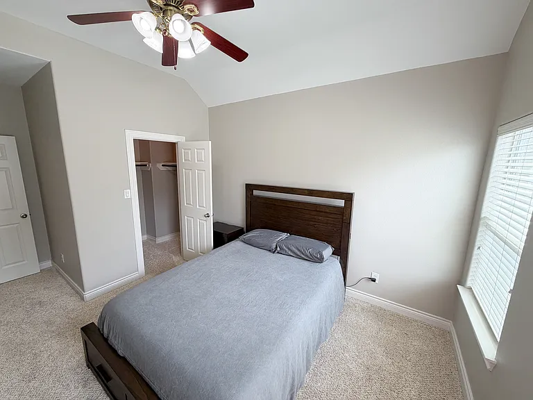 1505 Paige St — Photo 30