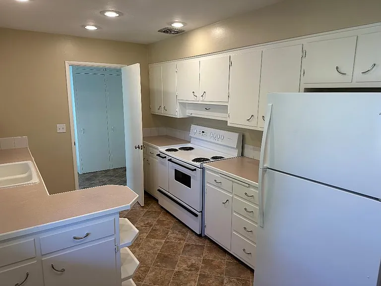 5603 SE Harlene St — Photo 19