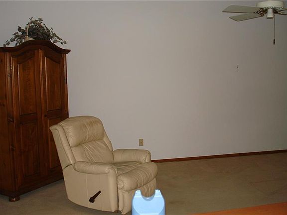 5th image of 4199 Buglers Rest Pl