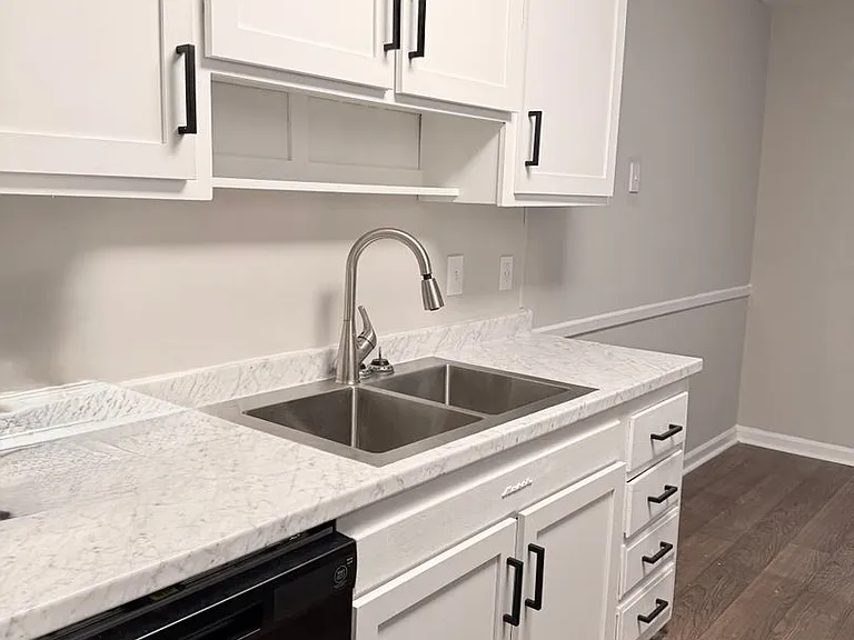 Residences at Cooper Bend — Photo 26