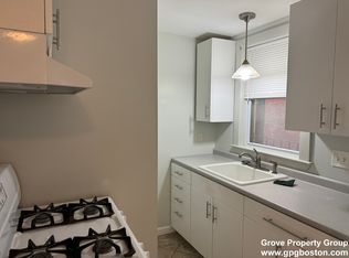 5 Forbes St APT 1, Jamaica Plain, MA 02130