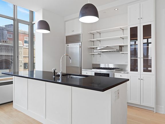 2nd image of 110 Livingston St APT 16K