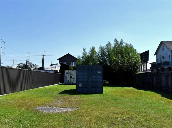 2917 Painters St, New Orleans, LA 70122