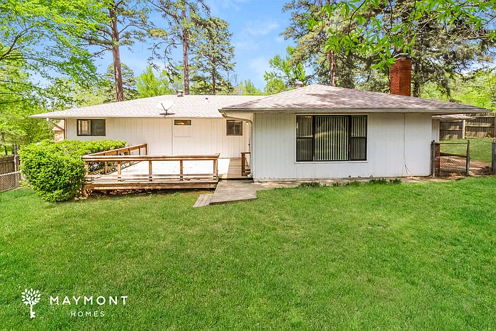 2731 Ranchwood Dr — Photo 11