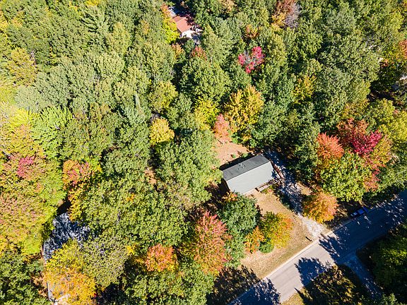 5th image of 845 Deer Run Blvd