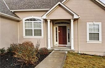 2nd image of 6904 NE 114th Ct