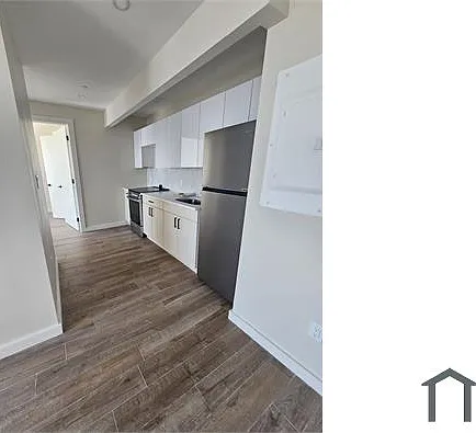 3 bed, $3,464 — Photo 4