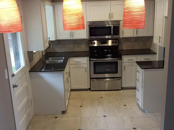 2nd image of 2639 NW 63rd St