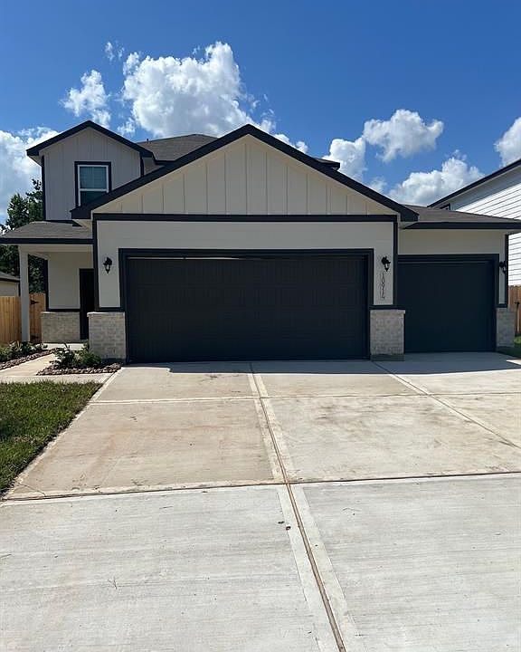 1st image of 10914 Holly Briar Ct