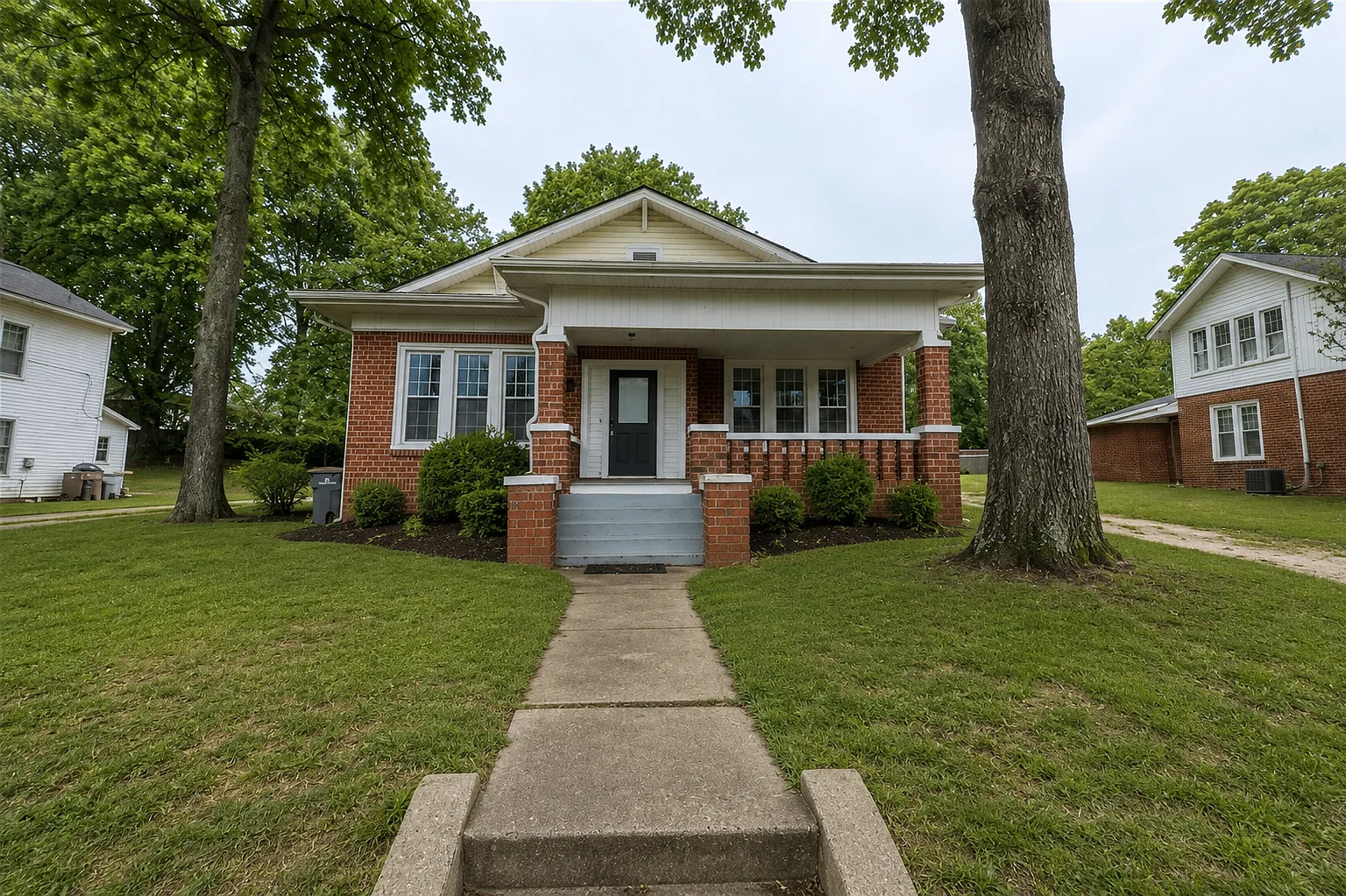 3 bed, 1710 sqft, $2,250 — Photo 1