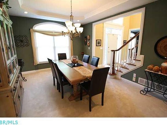 5th image of 5818 Rushwood Dr