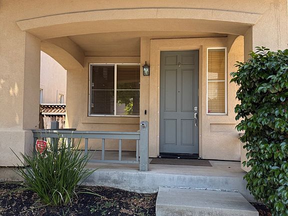 3rd image of 5065 Porta Rossa Cir