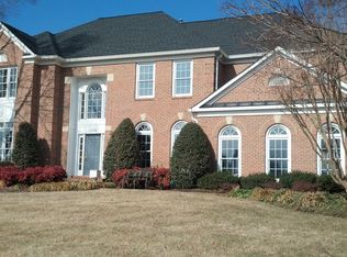 13514 Maverick Ln, Oak Hill, VA 20171