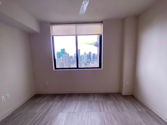 3rd image of 50 NE 8th St #1502