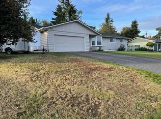 928 Fern Ridge Rd, Stayton, OR 97383