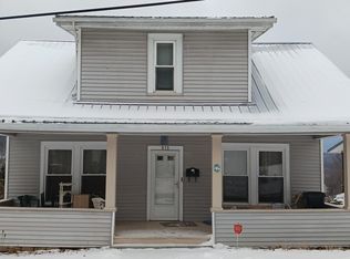 913 Grant St, Reynoldsville, PA 15851