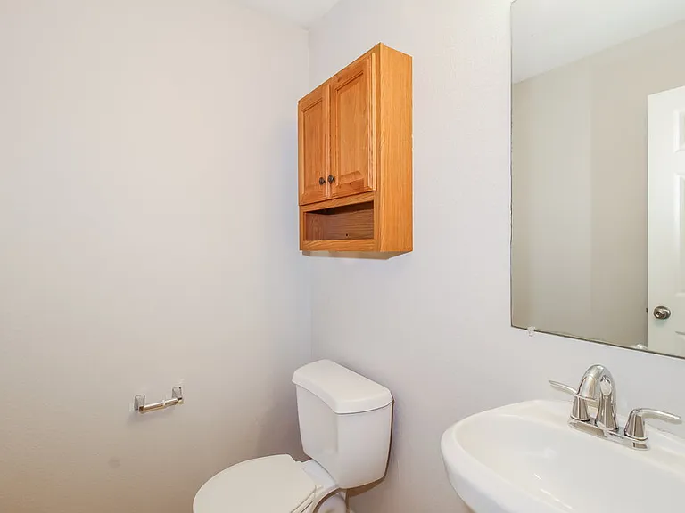 12529 Nicholas Pl — Photo 16