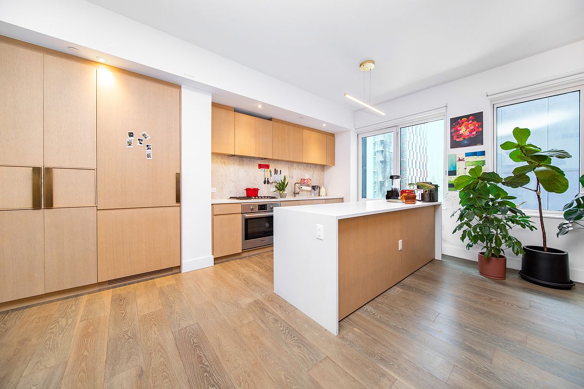 10 Nevins Street #12C