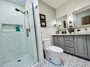 1005 E Baltimore Dr — Photo 5
