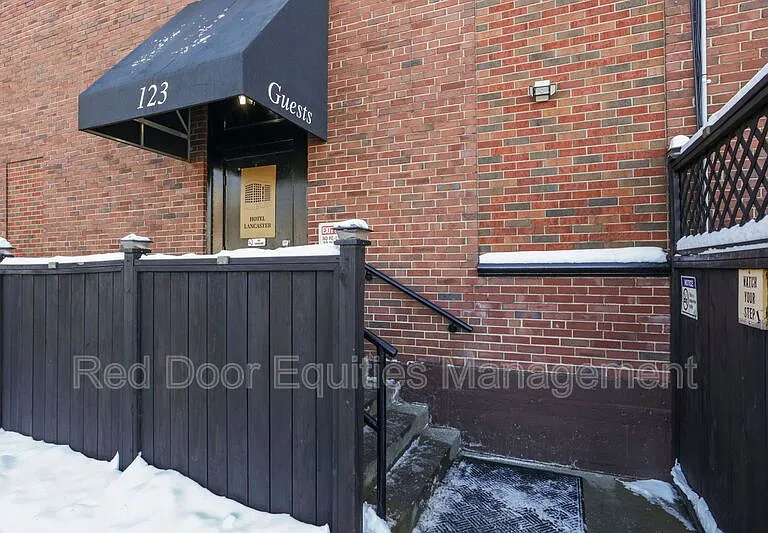 123 N Broad St #201 — Photo 29