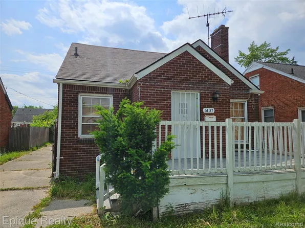 6137 Radnor St, Detroit, MI 48224