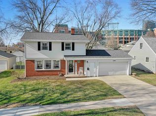1209 Thorndale St, Green Bay, WI 54304