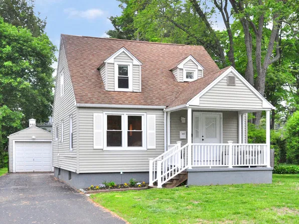 30 Taylor Street, Windsor, CT 06095