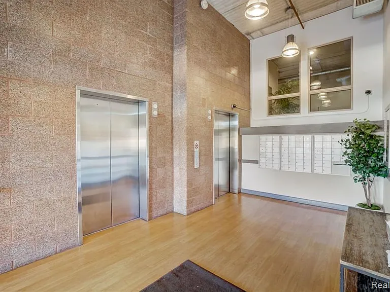 101 S Union St #207 — Photo 4
