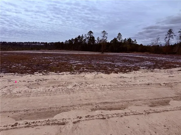11 Wiregrass Ln, Waycross, GA 31501