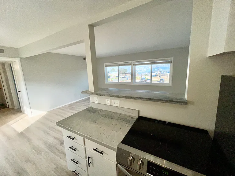 1601 Bridgeway #F — Photo 16