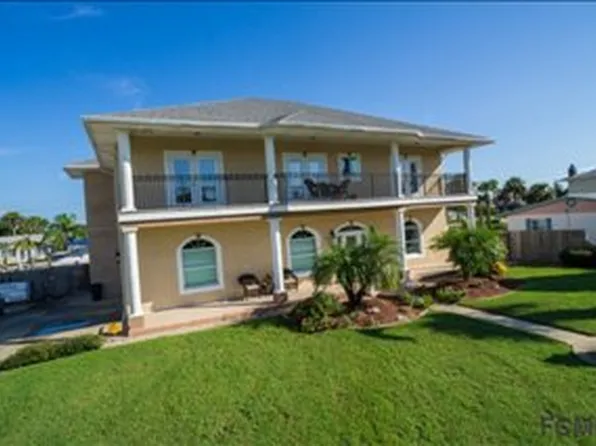 557 10th St N, Flagler Beach, FL 32136