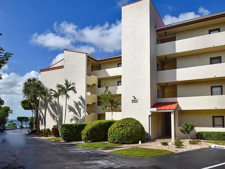 104500 Overseas Hwy #A403 — Photo 30