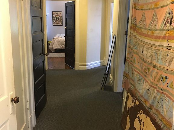 5th image of 328 Aylesford Pl APT 2