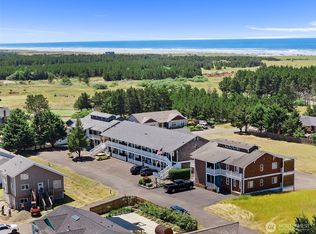 1411 Ager Drive #304, Long Beach, WA