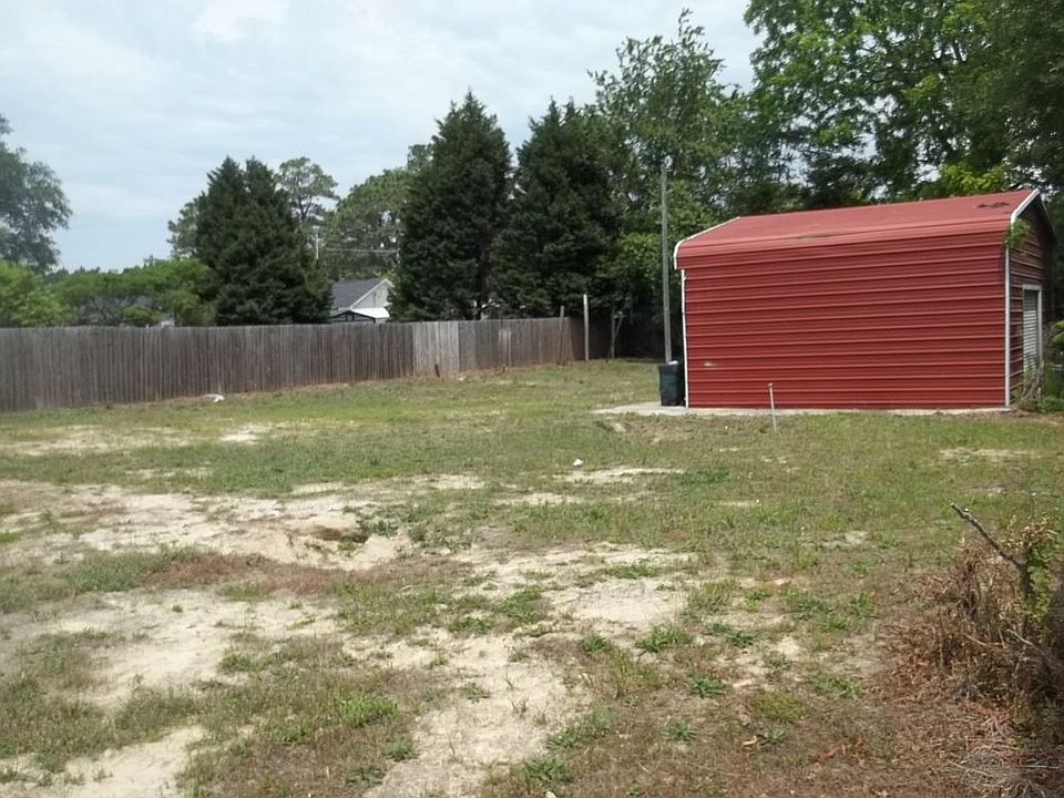 2nd image of 5512 Bragg Blvd