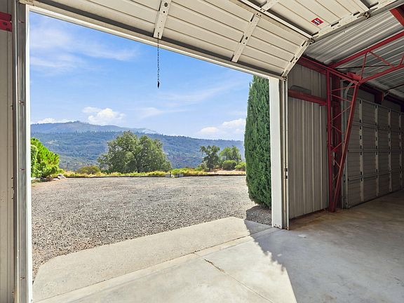 5th image of 52575 Hogback Drive