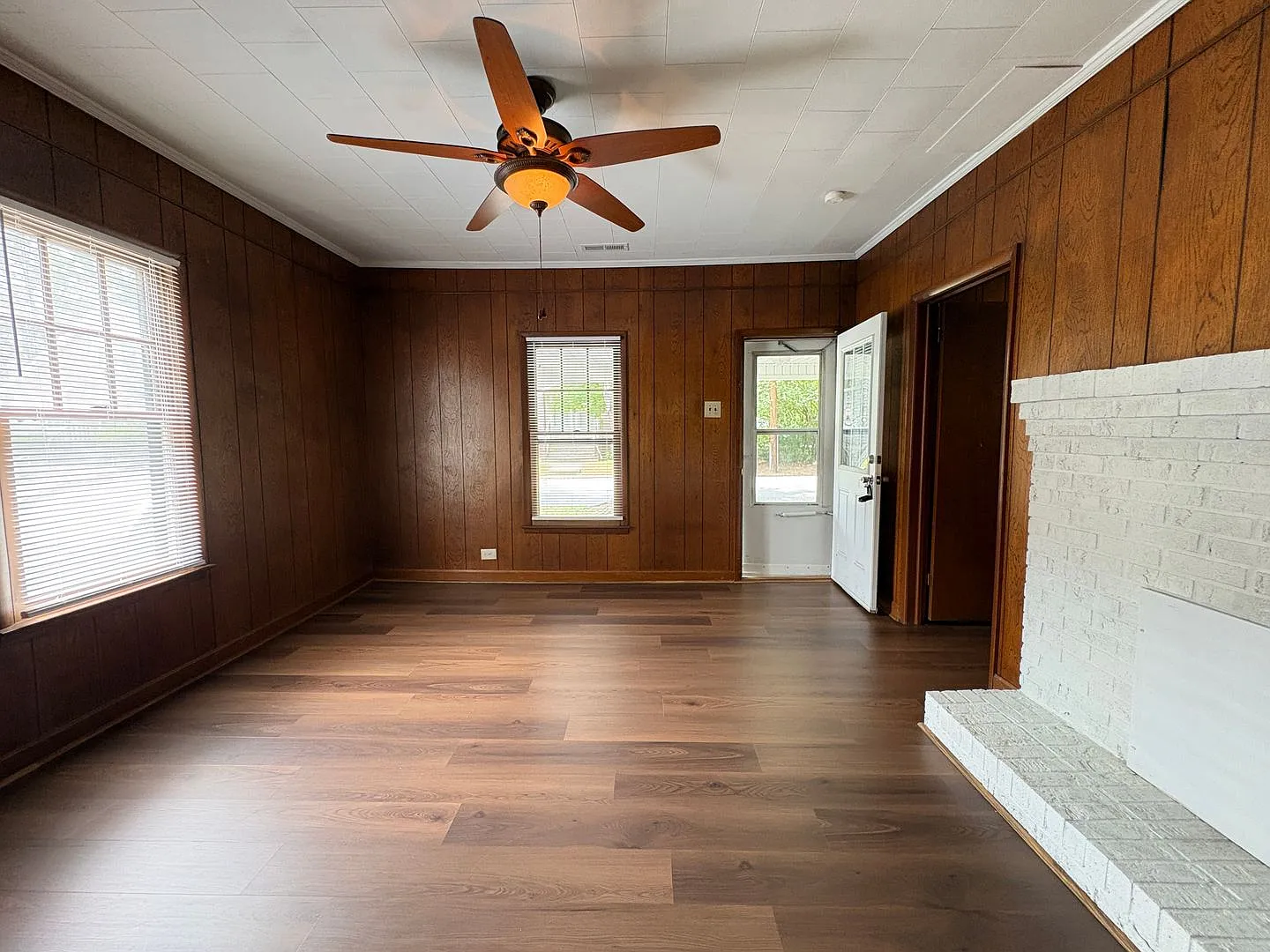 2 Bedroom, 1 Bathroom House in Thomasville! — Photo 3