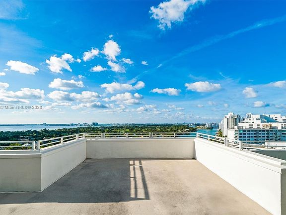 3rd image of 5255 Collins Ave #Pha