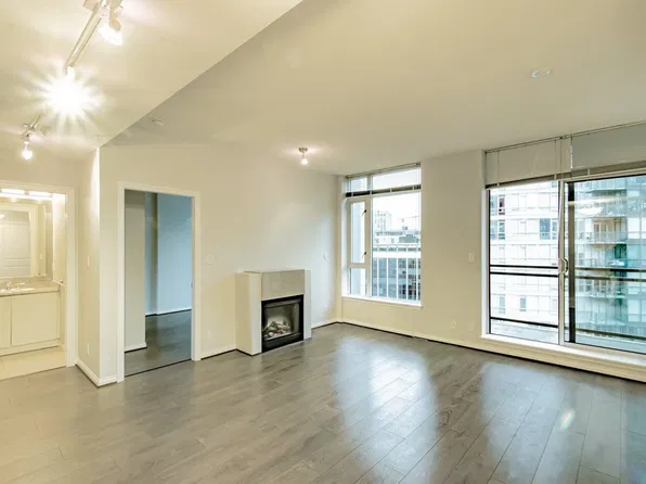 1211 Melville St #20XX, Vancouver, BC V6E 0A7