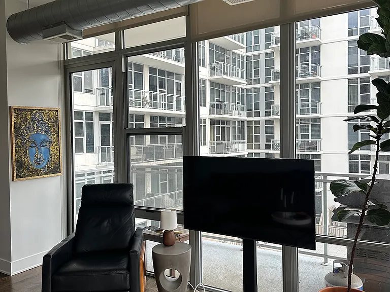 901 W Madison St #606 — Photo 7