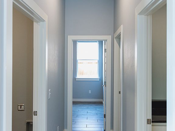 5th image of 508 Remington Ave