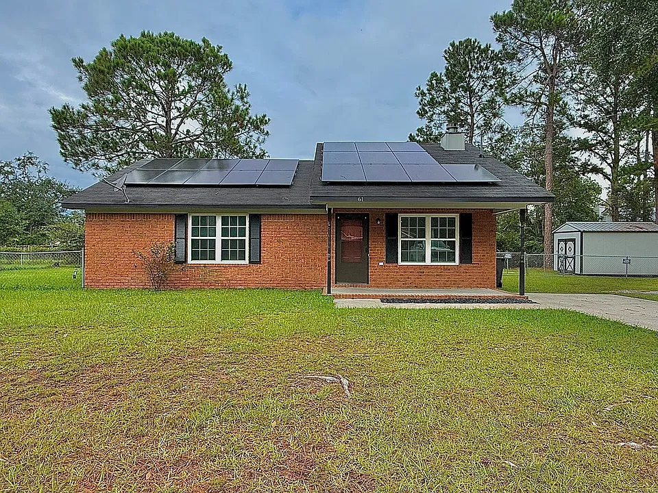 61 Gregory Ct
