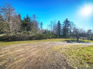 26636 Lindvog Rd NE, Kingston, WA 98346