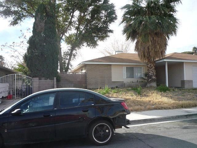 2nd image of 4259 Roanridge Ave